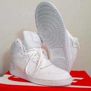 Nike ebernon mid sz8.5